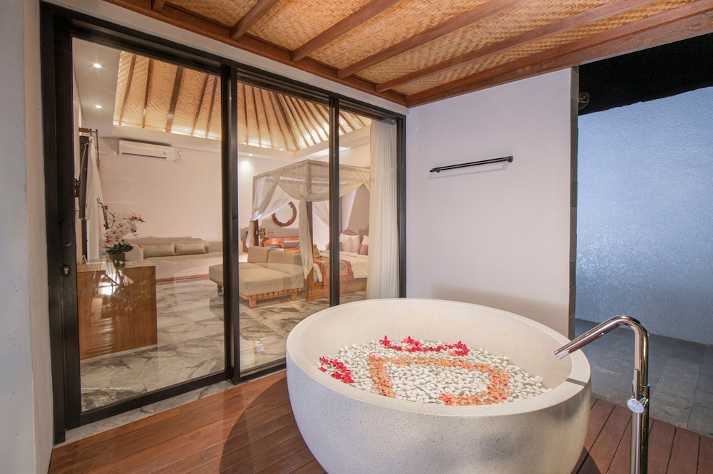 Lovina Haven Boutique Resort 27/50