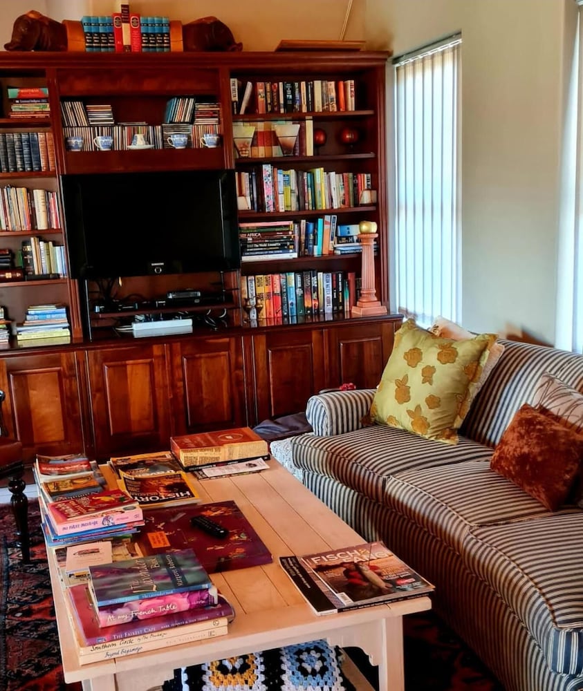 Wellington Country House 23/50