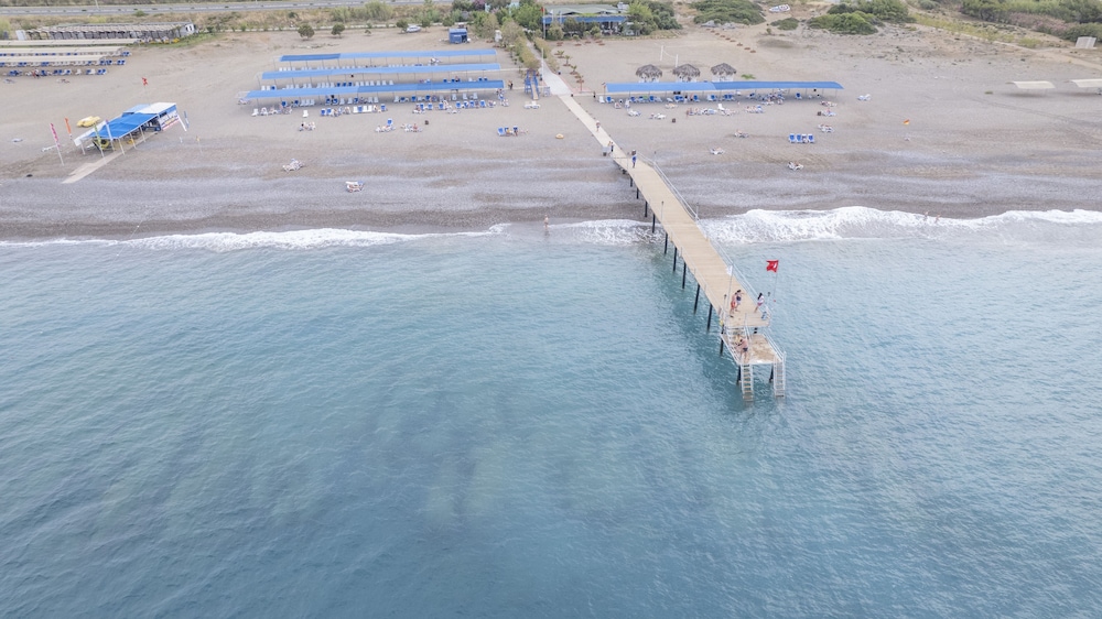 Cenger Beach Resort & Spa 46/50