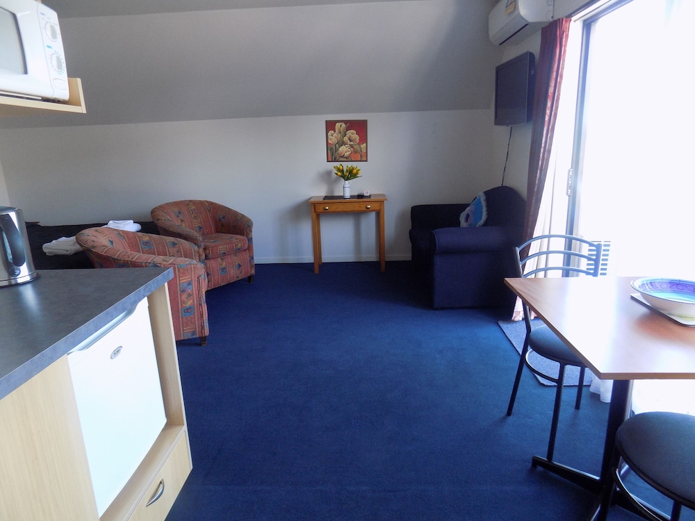 Garden City Motel 34/50