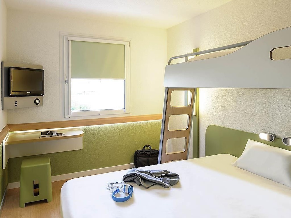 Ibis Budget Versailles Coignieres 23/50