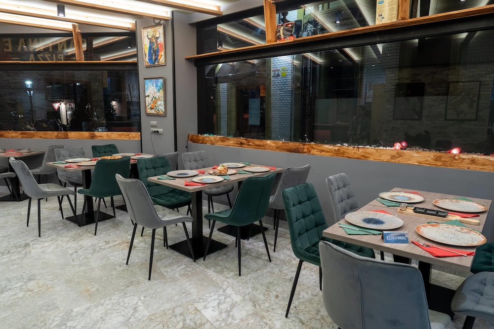Hotel Faranda Express Pathos Gijon, Ascend Hotel Collection 32/48