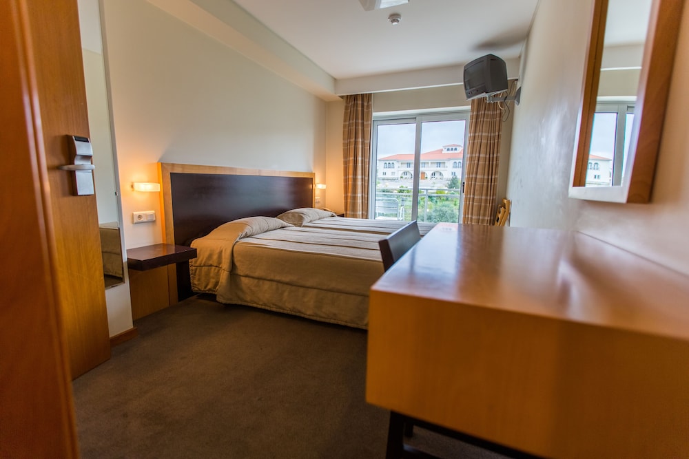 Hotel Recinto 10/28