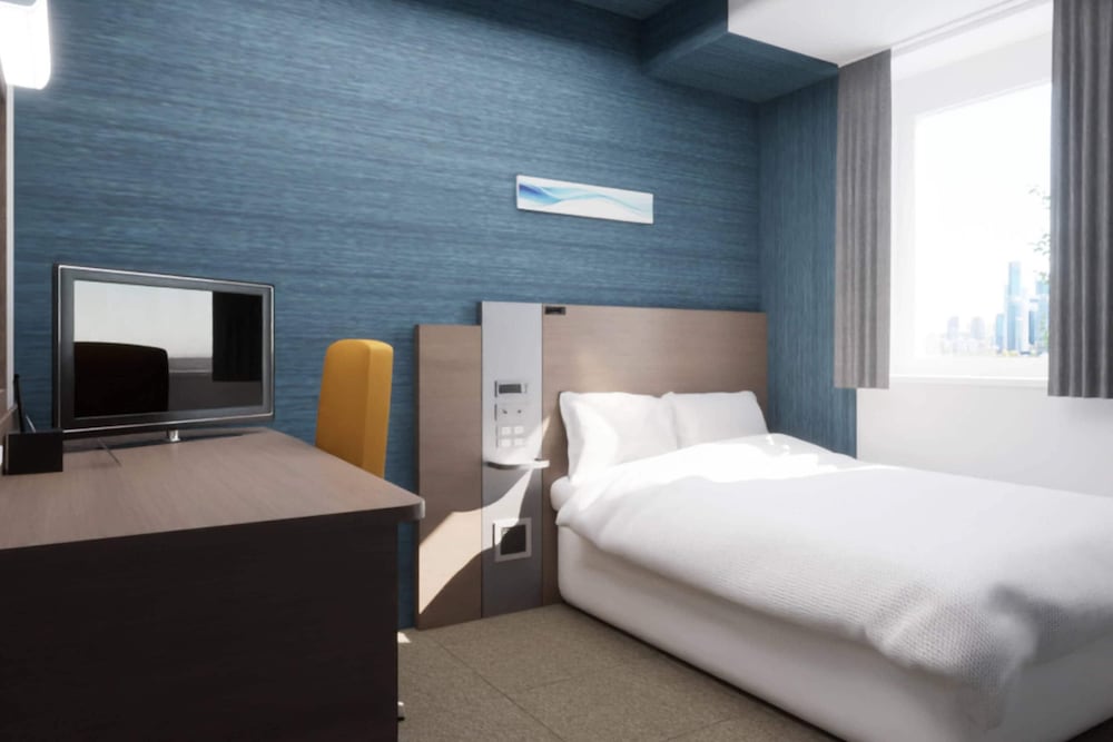 ROOM, DOUBLE BED