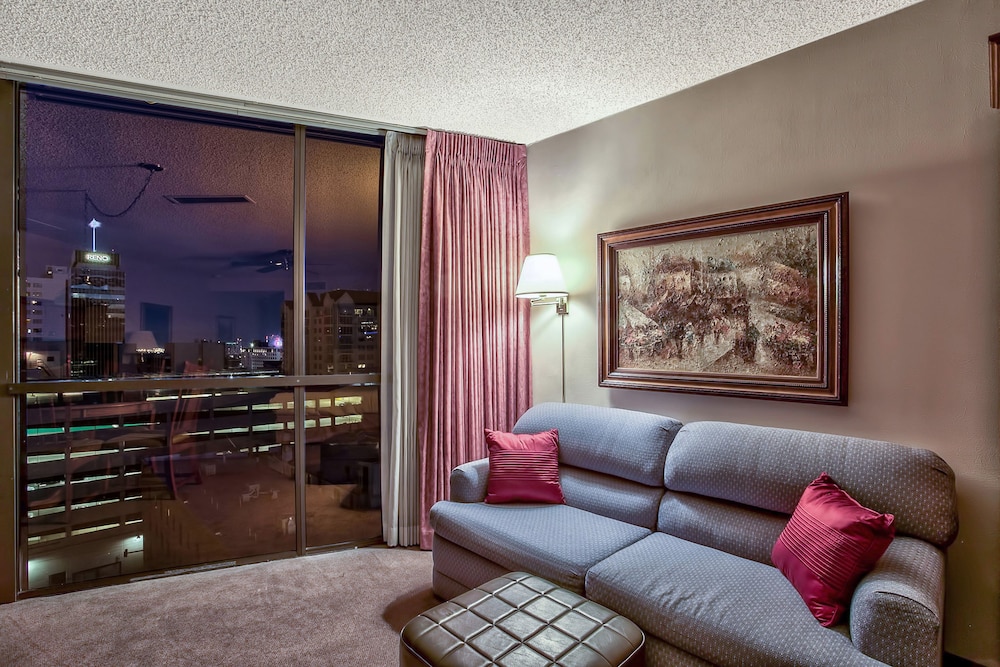 Plaza Resort Club Reno 38/66