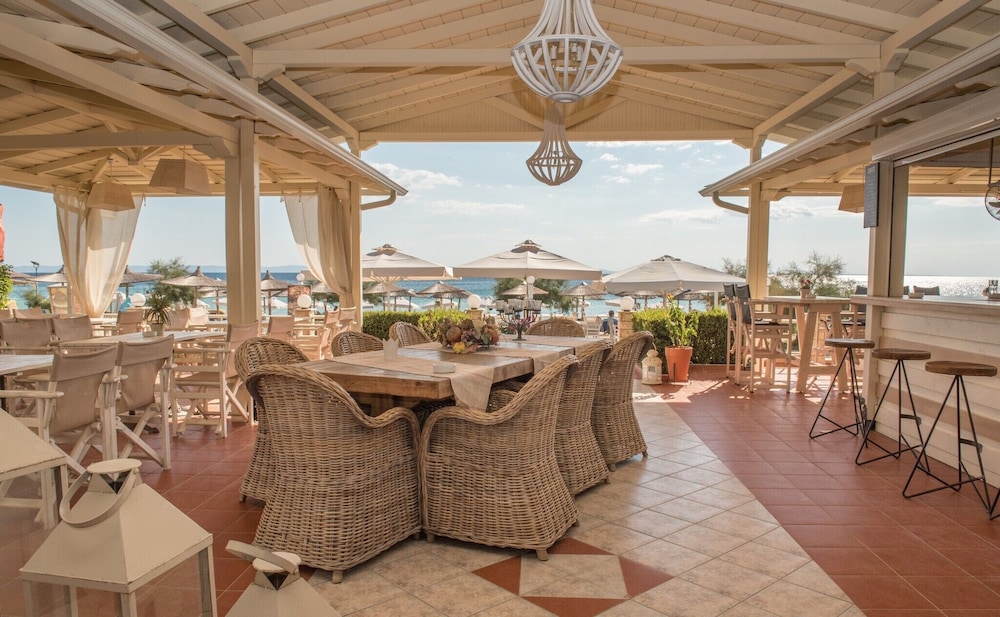Assano Sea Front Luxury 27/50
