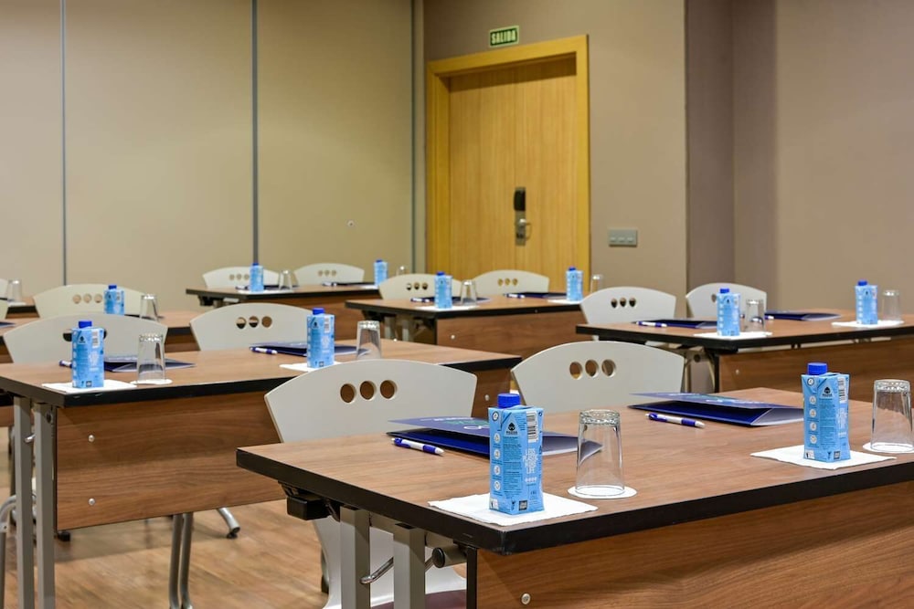 Travelodge Malaga Airport 49/60