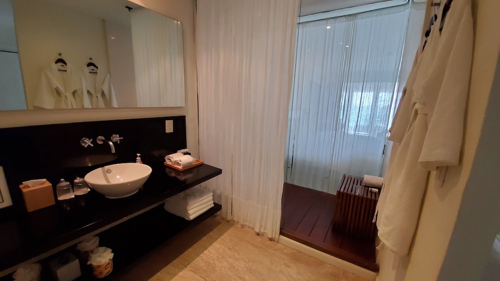 Hotel Secreto 35/36