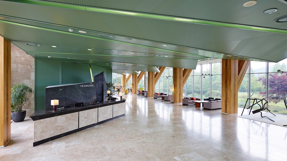Lobby at Kinock Pet Hotel, GYEONGJU