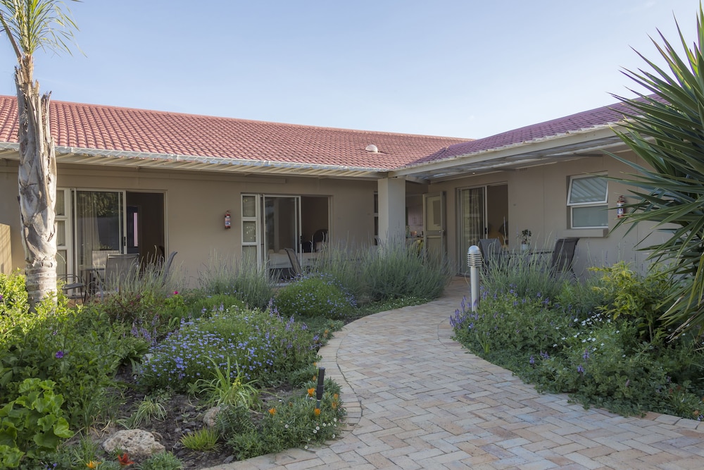 Maroela House 35/44