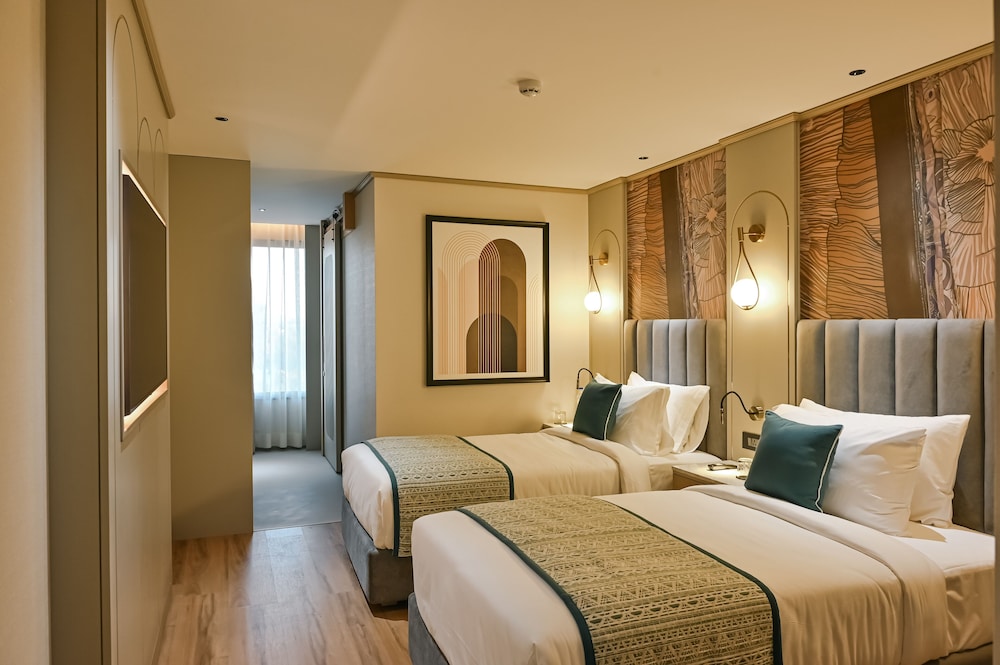 Parallel Hotel Udaipur, a member of Radisson Individuals 15/50