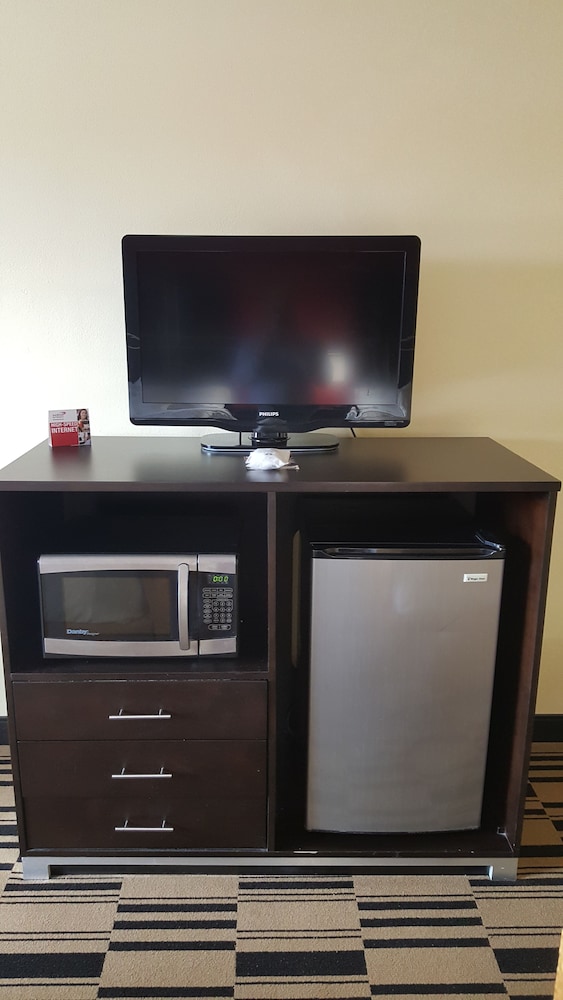 Best Western Shippensburg Hotel 38/58