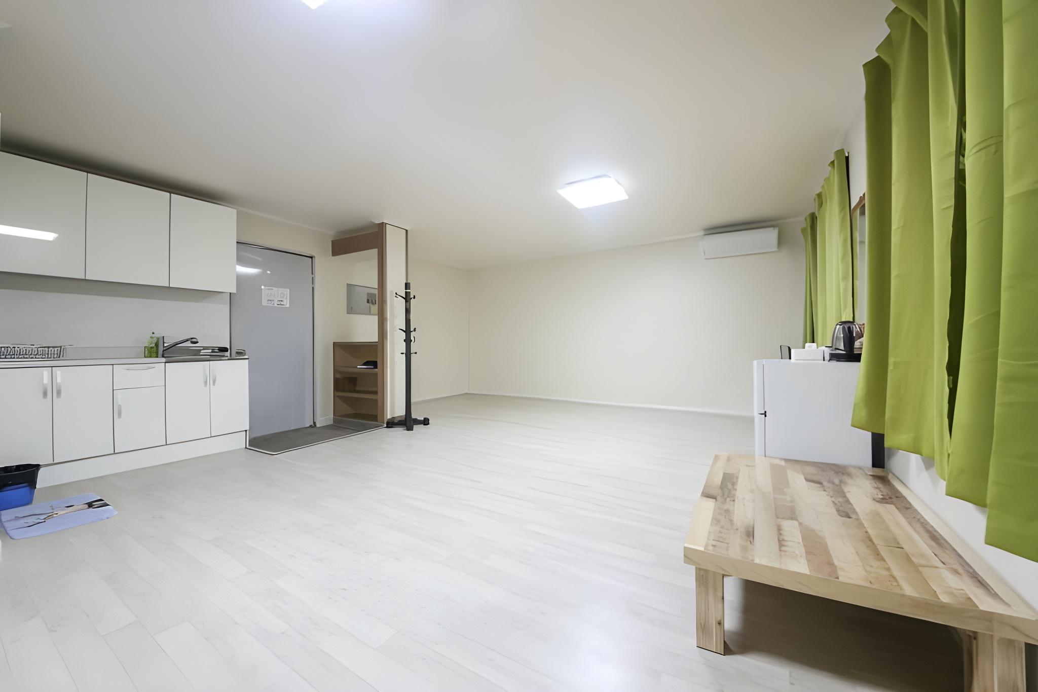 Condominium, Ondol, Special