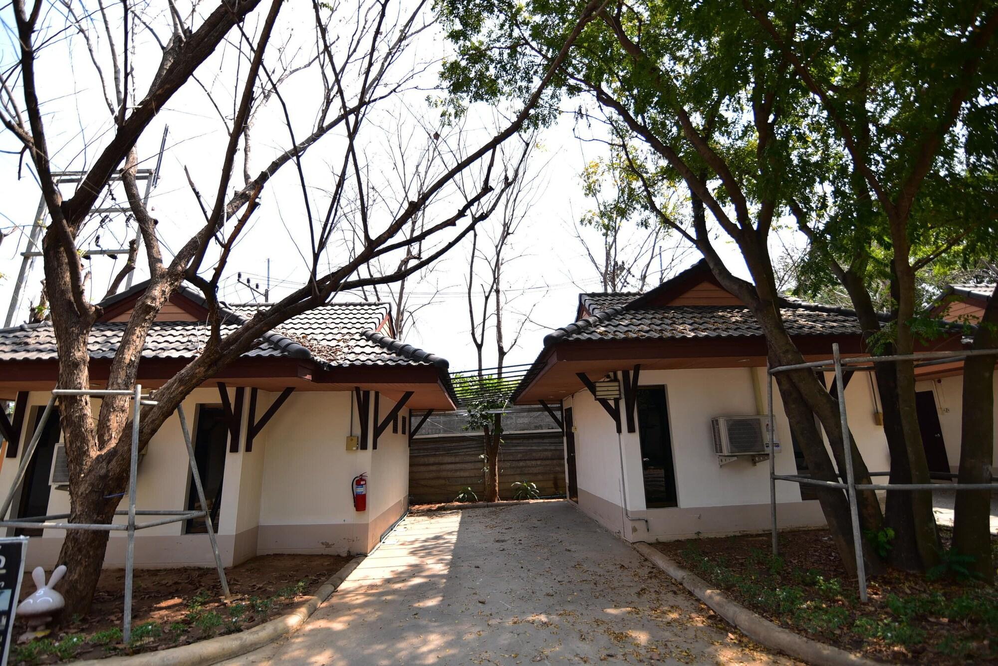 Bangrak Resort 22/26