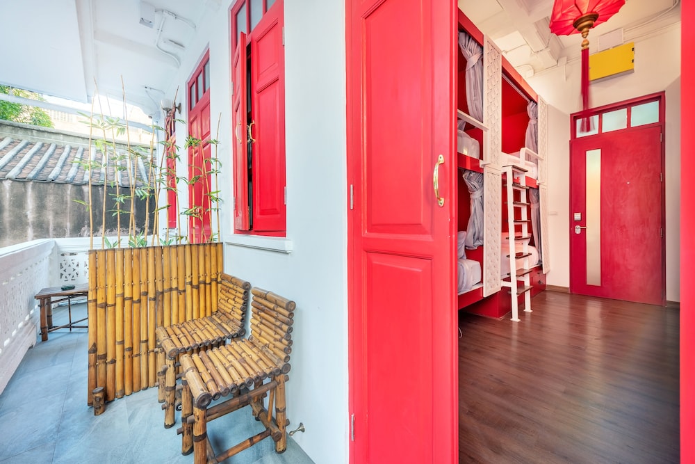 Ama Hostel Bangkok 60/77
