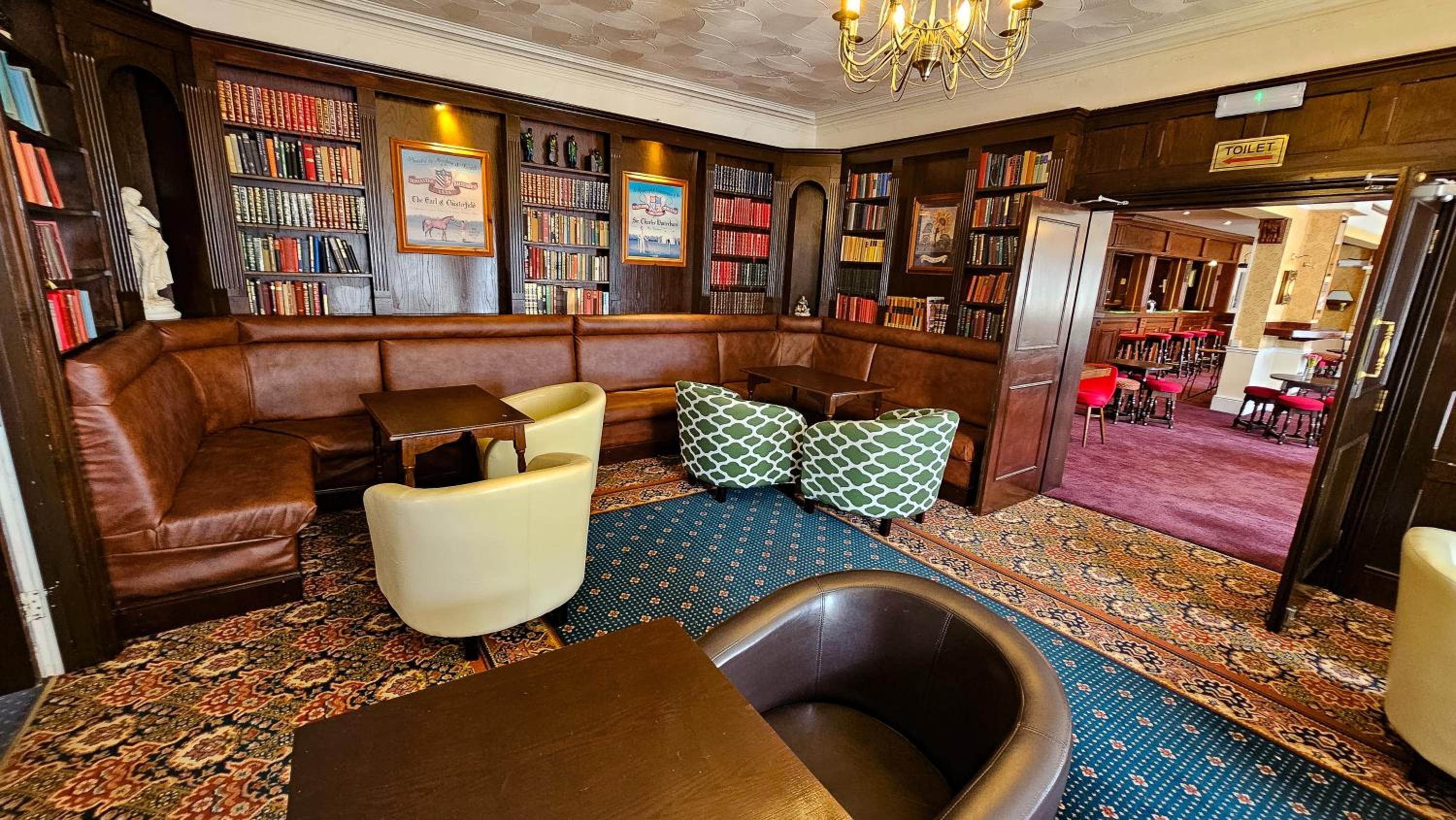The Nelson Hotel 24/50