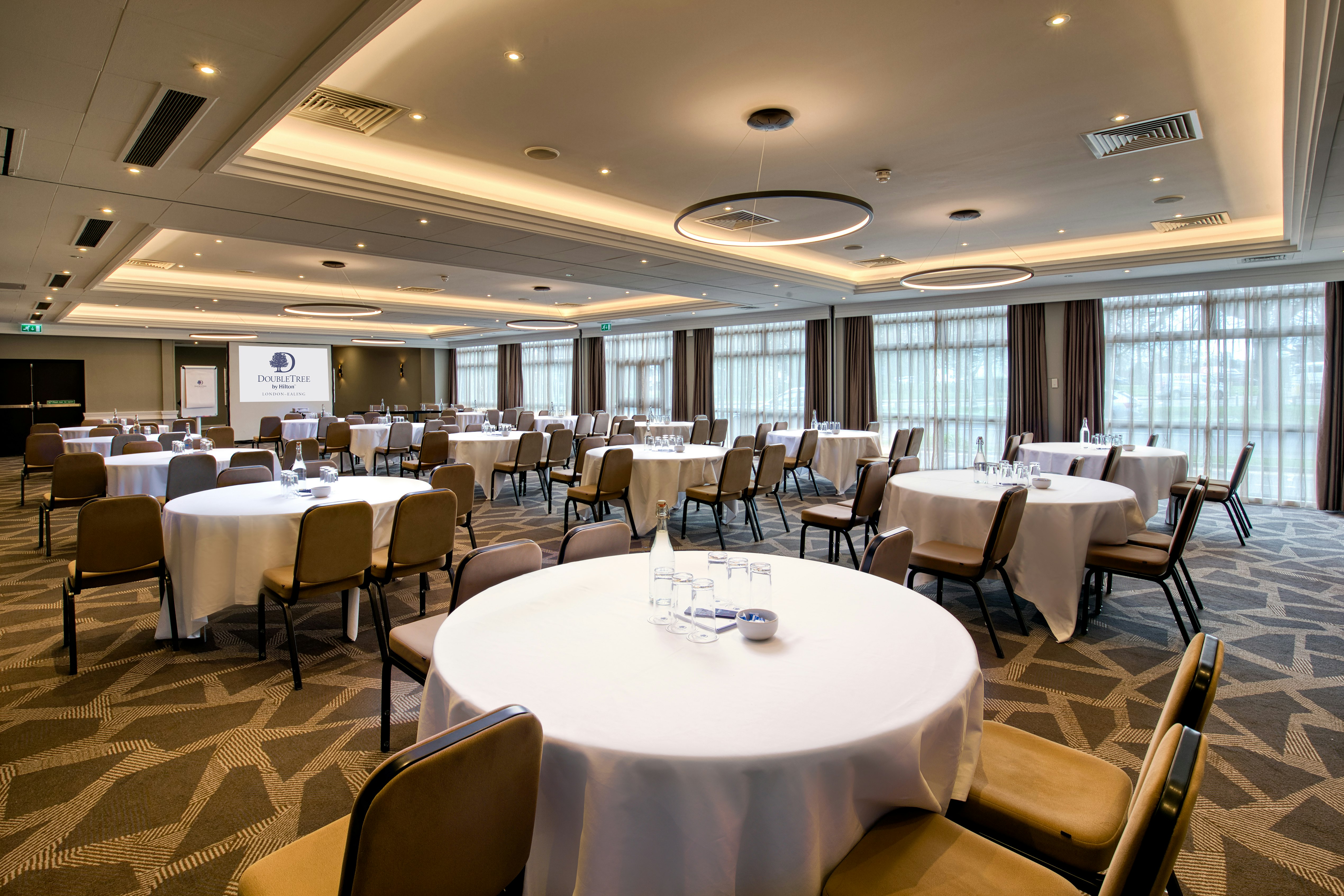 Doubletree By Hilton London Ealing Hotel 55/56