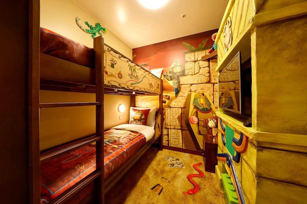 Legoland Japan Hotel 32/68