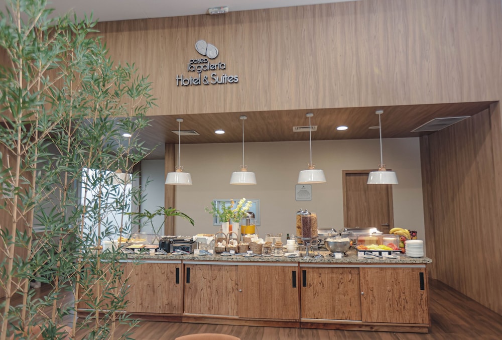 Paseo La Galeria Hotel & Suites 8/49