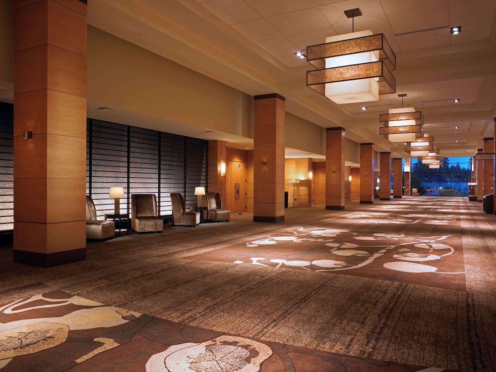 Hyatt Regency Bellevue 65/72
