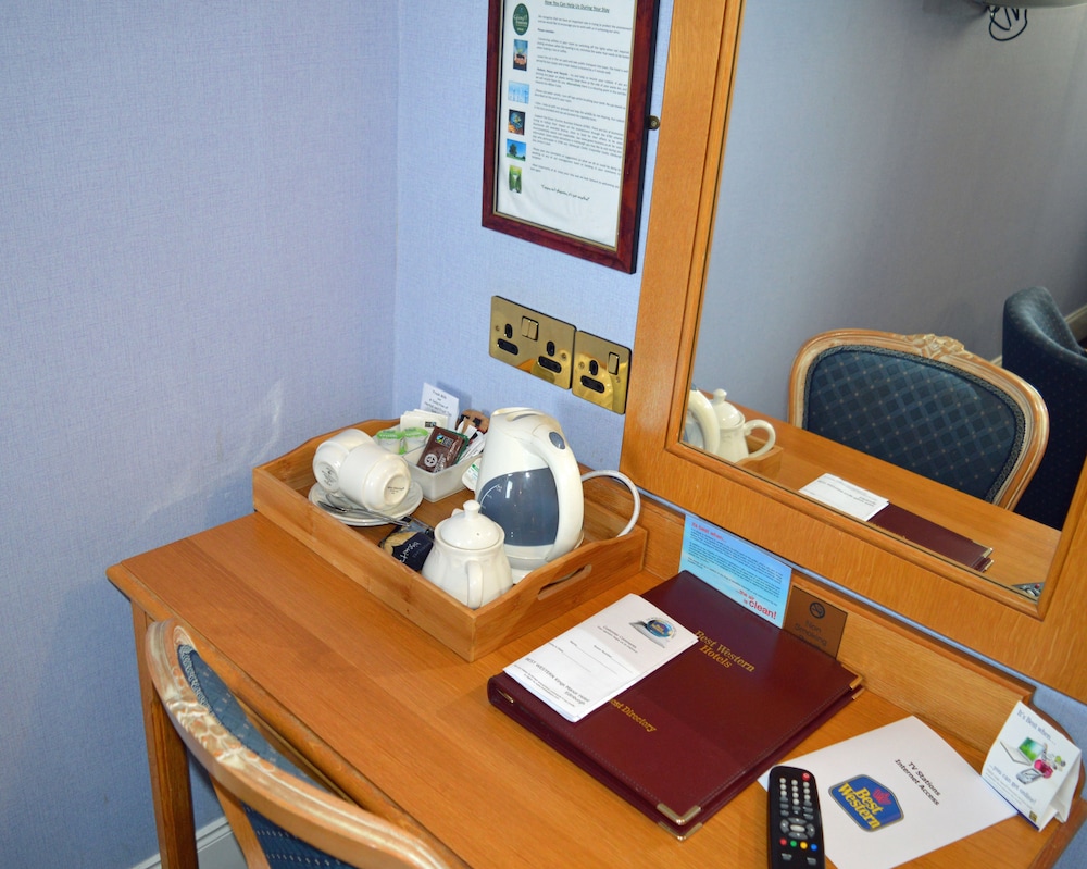 Best Western Kings Manor Hotel 51/56