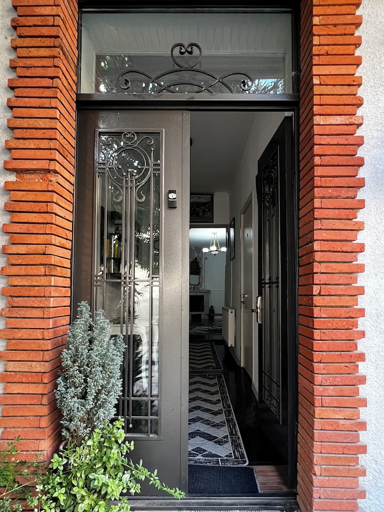Silver Hotel 2/50