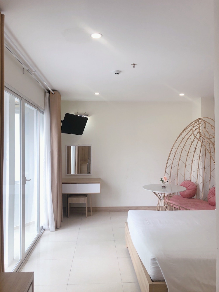 Bella Vt Hotel 35/81