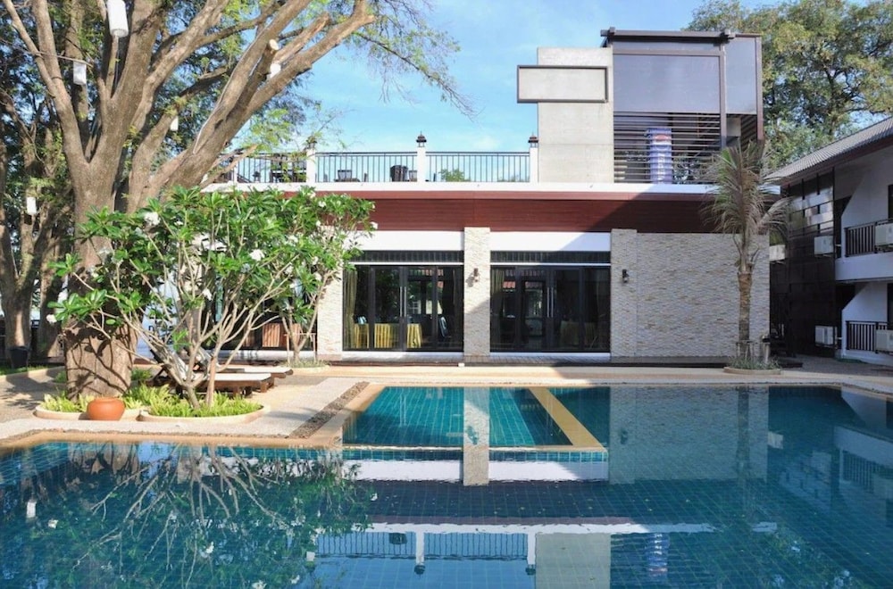 Monsane River Kwai Resort 7/75