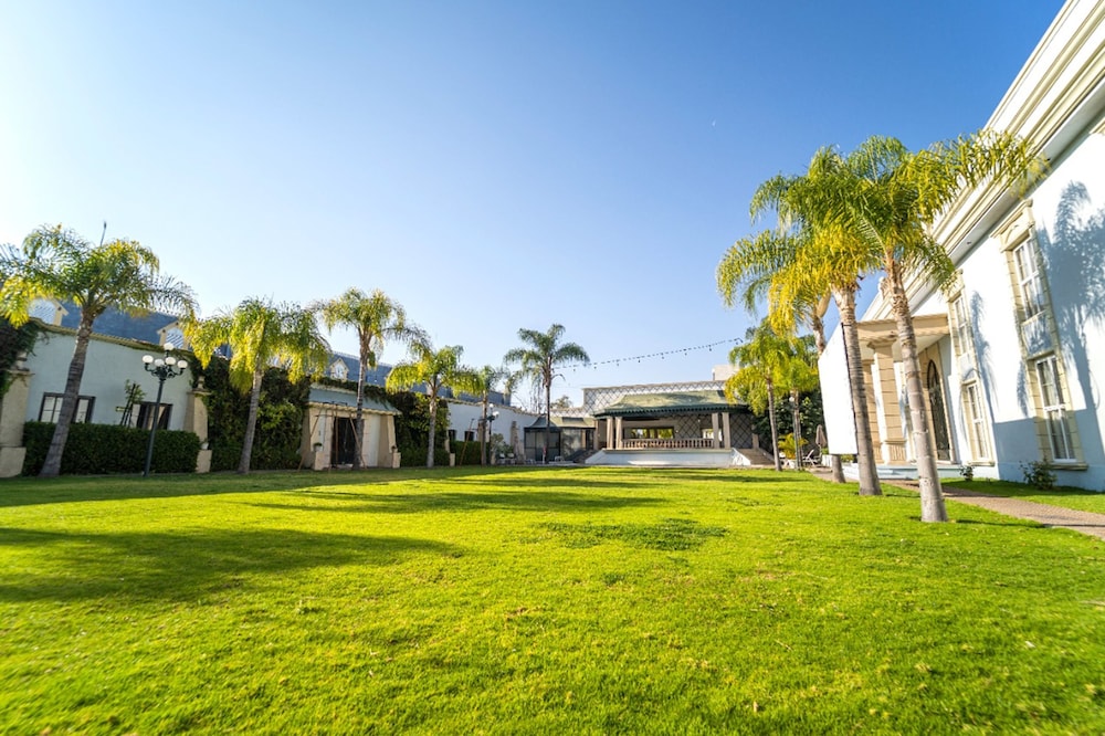 Gran Hotel Alameda 61/65