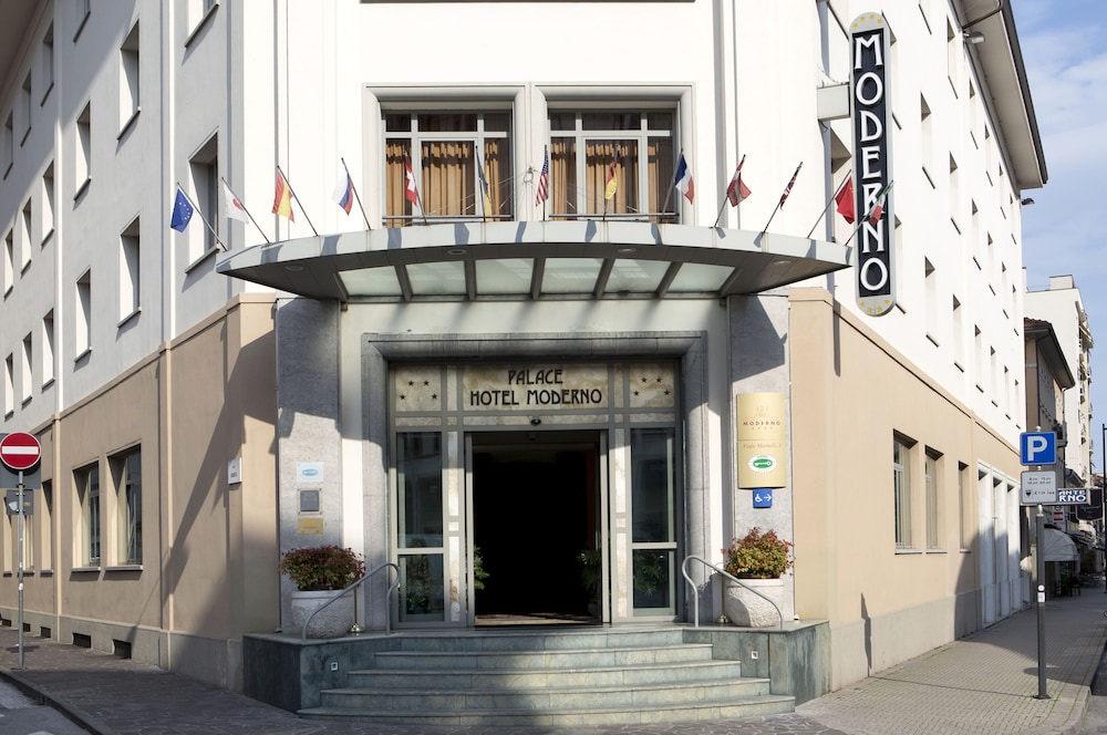 Palace Moderno 2/70