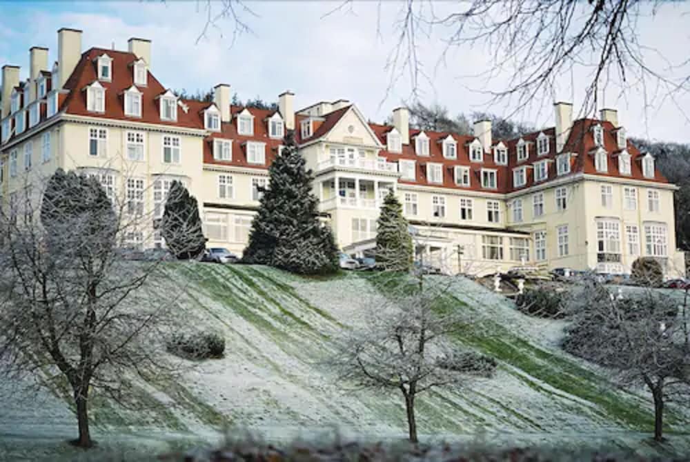 Peebles Hydro Hotel 34/74