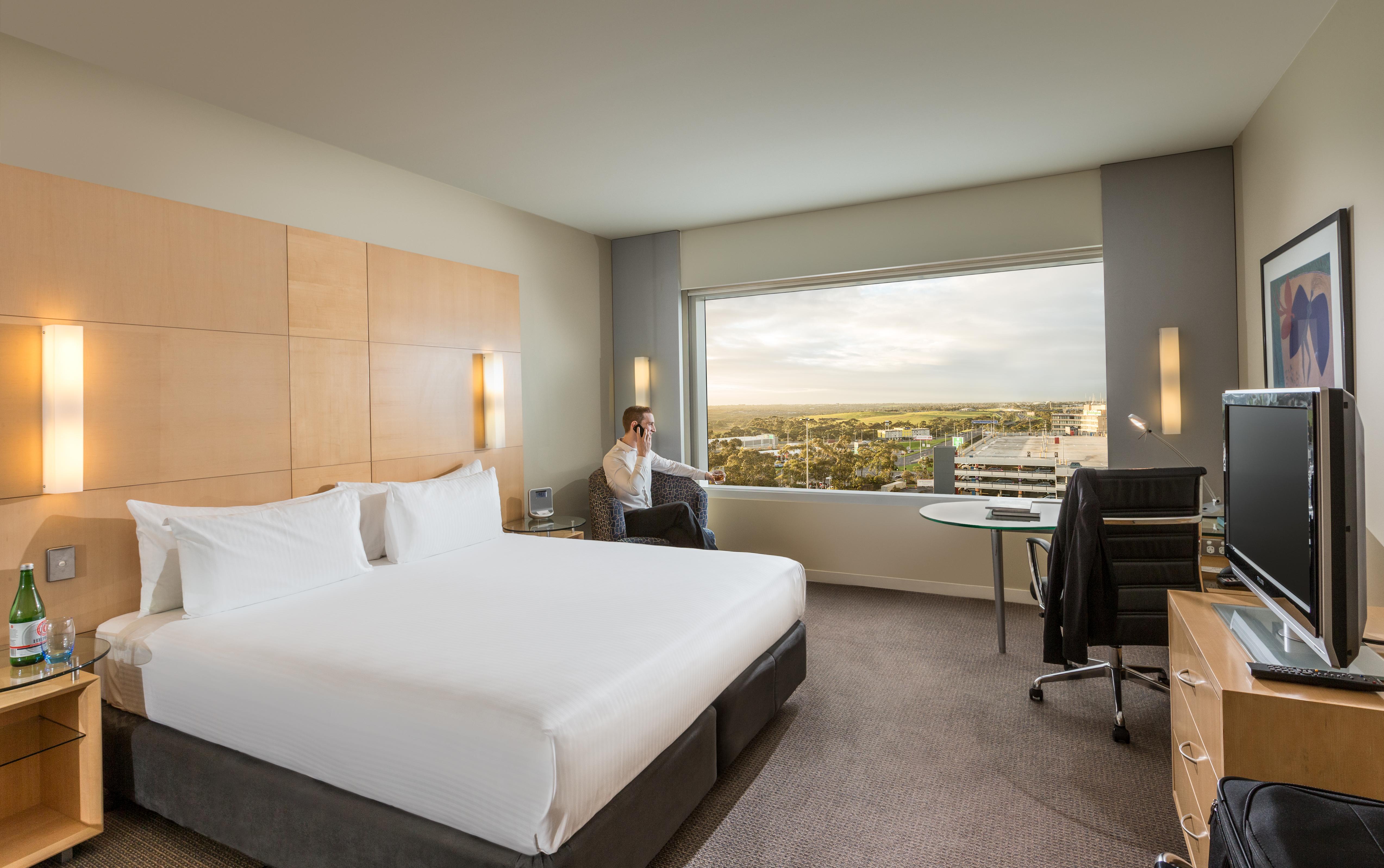 Room, King Bed