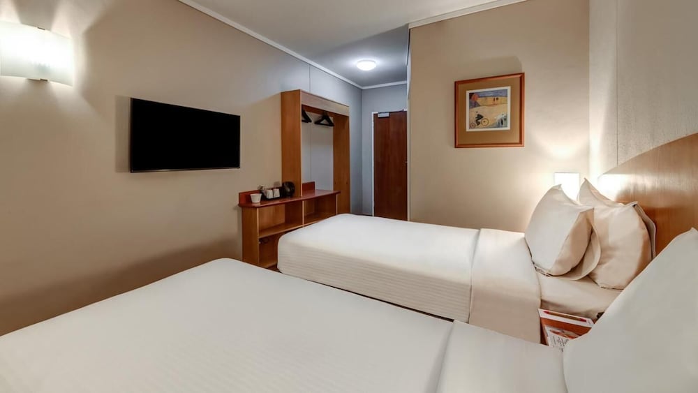 Stayeasy Pretoria 12/45