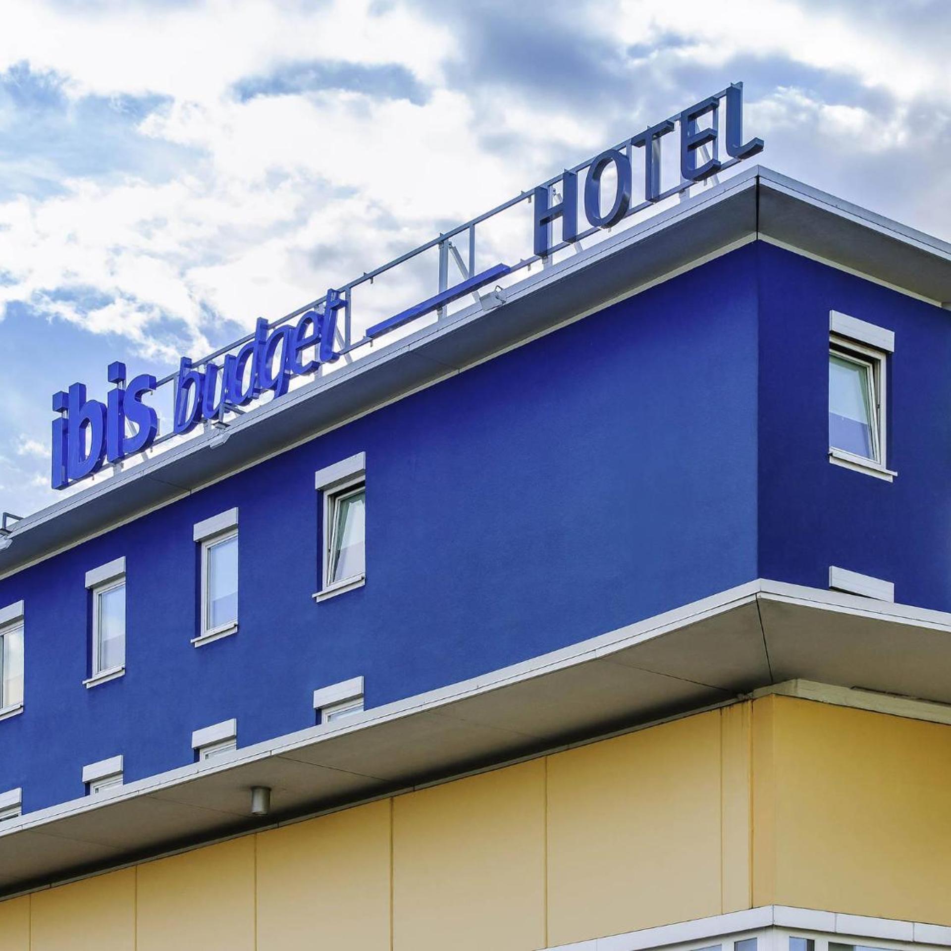 Ibis Budget Salzburg Airport - Self-Check-In 2/29
