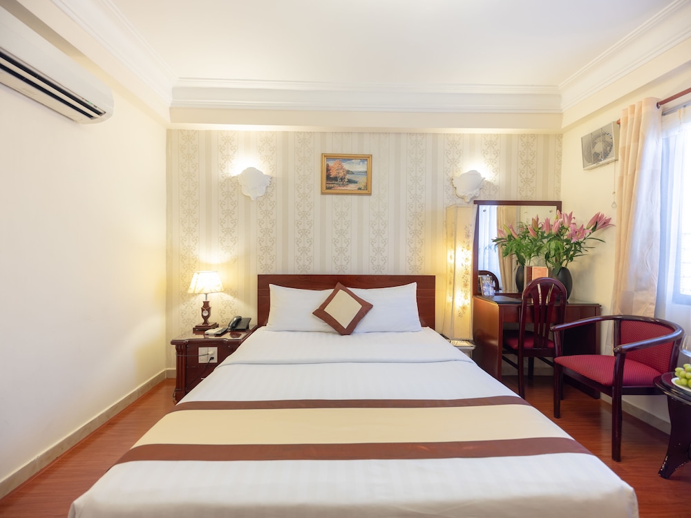 City View Hotel (ex.Hoang Lien Hotel) 12/49