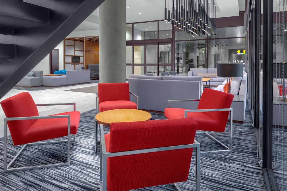 Hyatt Place Athens Downtown 26/62