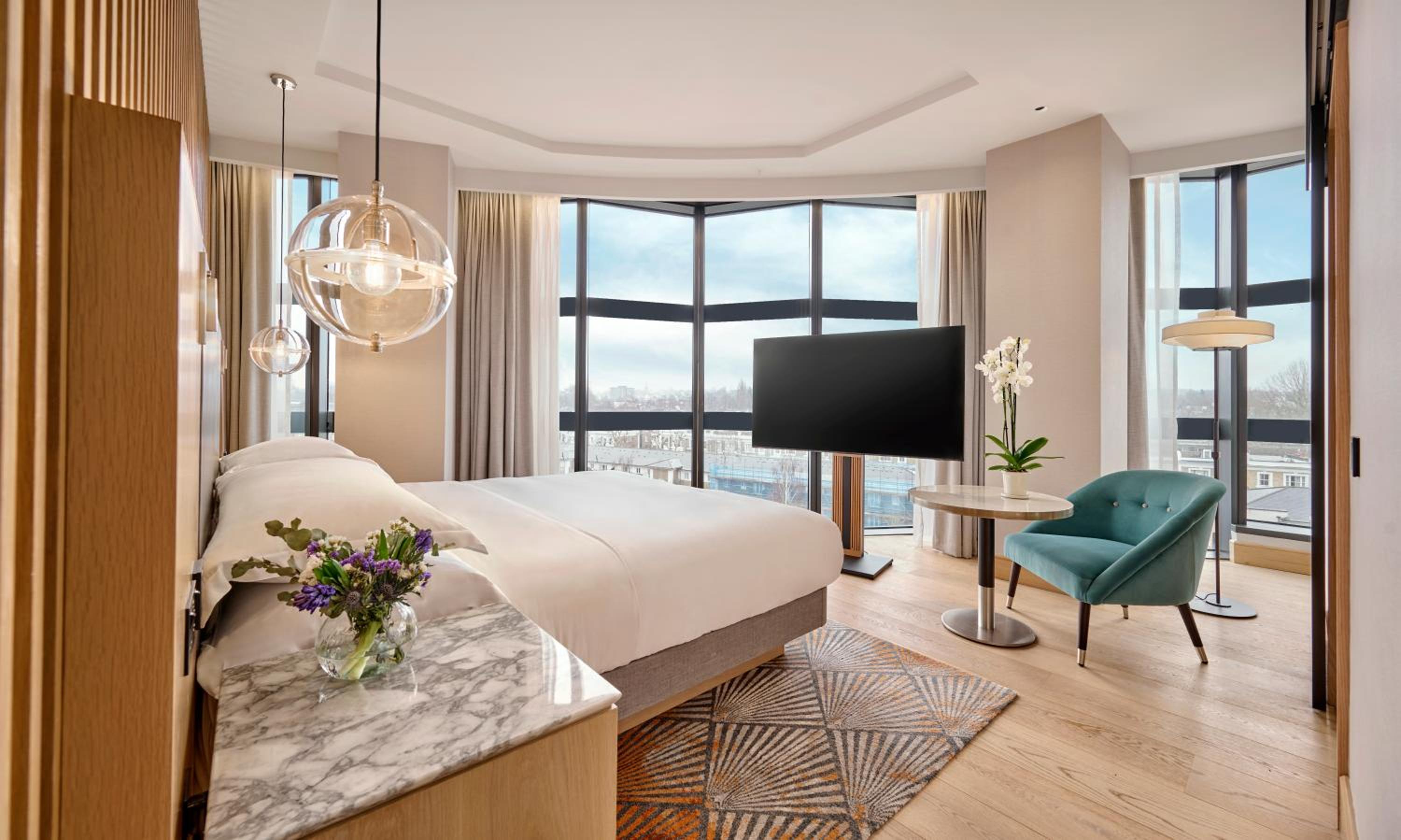 جناح تنفيذي بسرير كينج، Hyatt Regency London Olympia 3/7