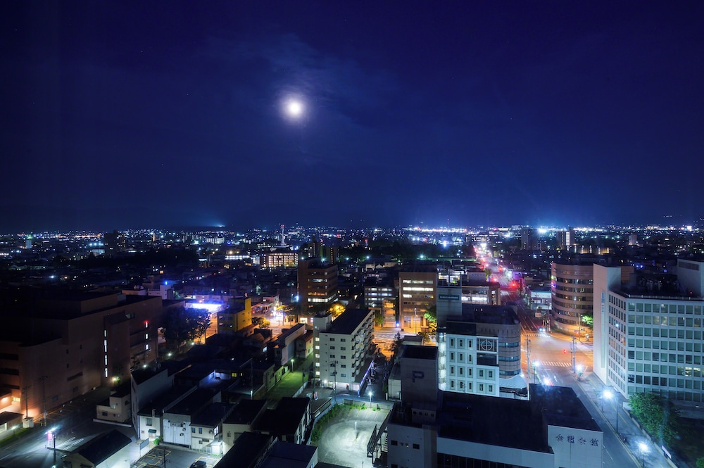 Aomori Hotel 5/48