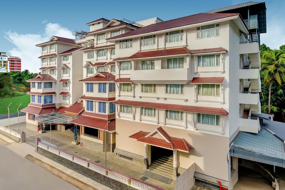 Sterling Guruvayur 3/41