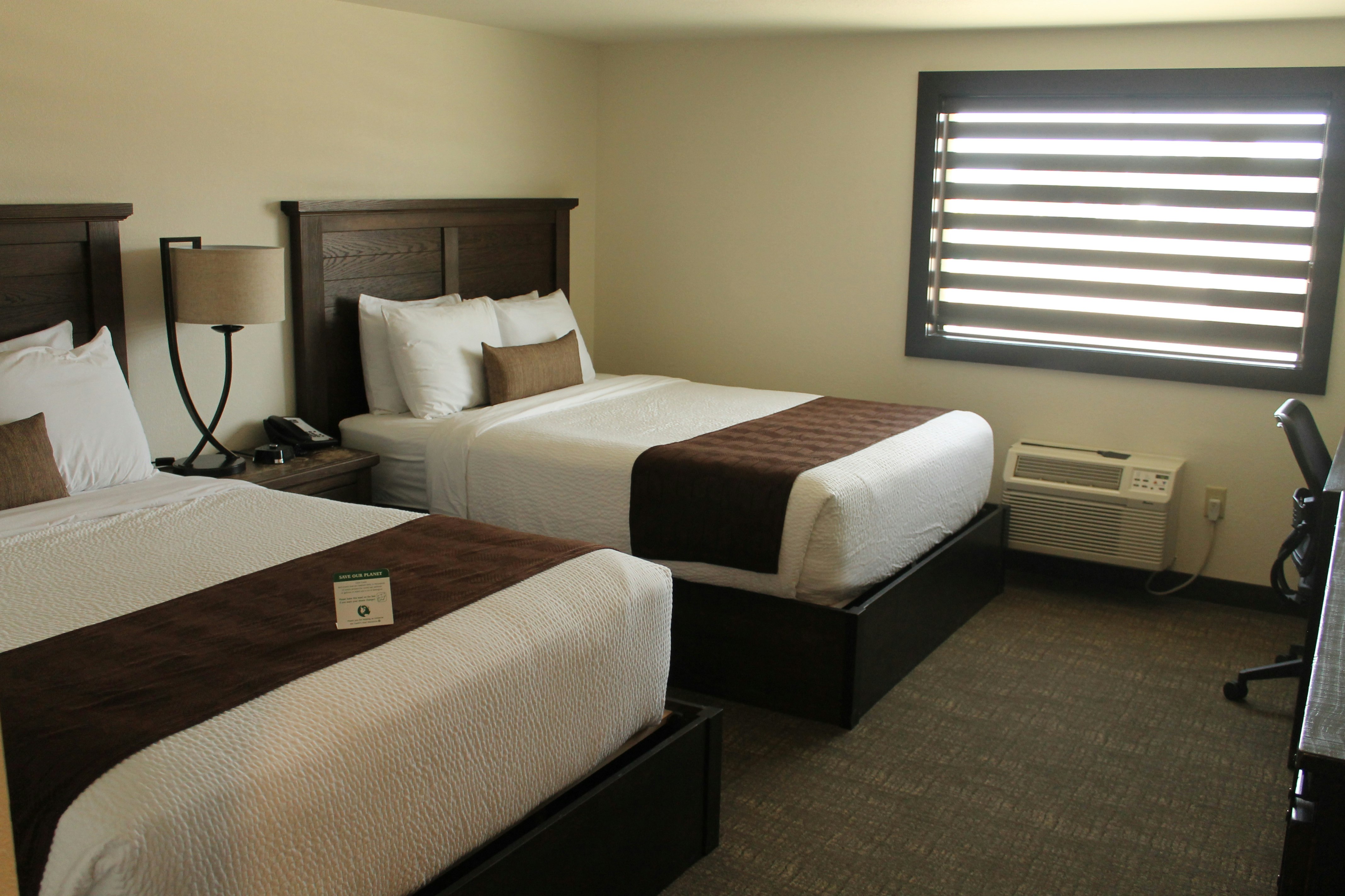 Boarders Inn & Suites by Cobblestone Hotels - Syracuse 10/25