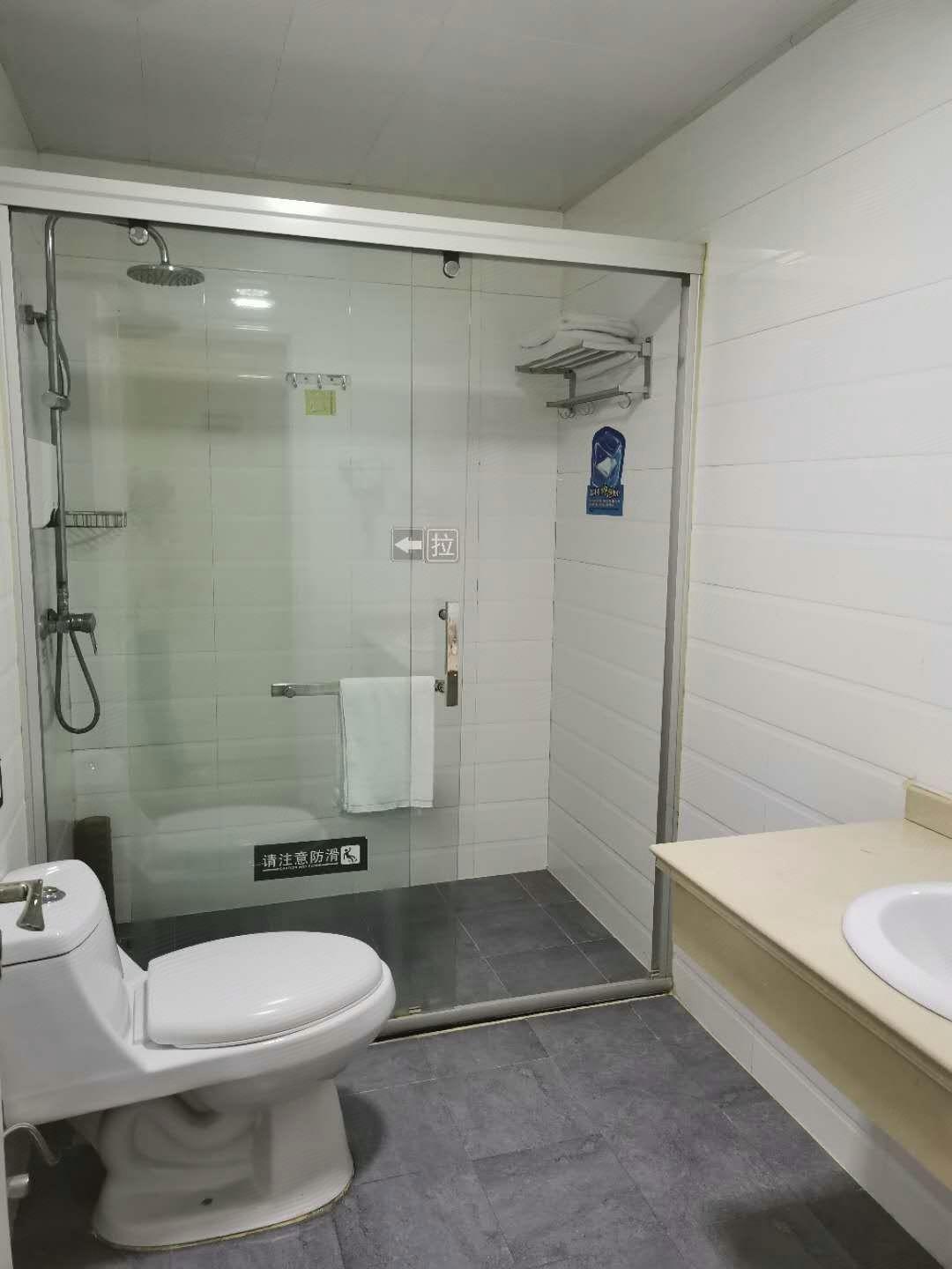 7 Days Inn (Taicang Shanghai East Road) 38/40