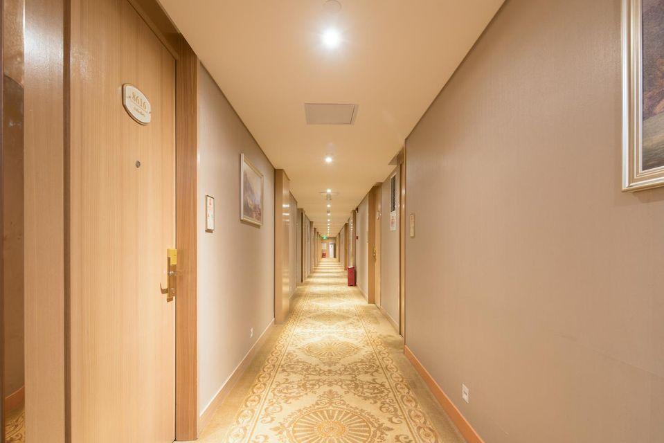 Vienna 3 Best Hotel (Shenzhen Pinghu Fumin Road) 22/36