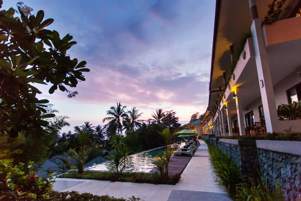 Kebun Villas and Resort 36/50