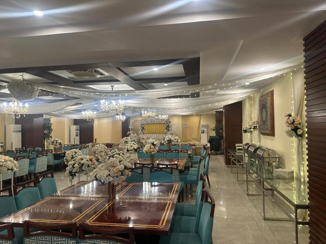 City Oasis Hotel 50/62