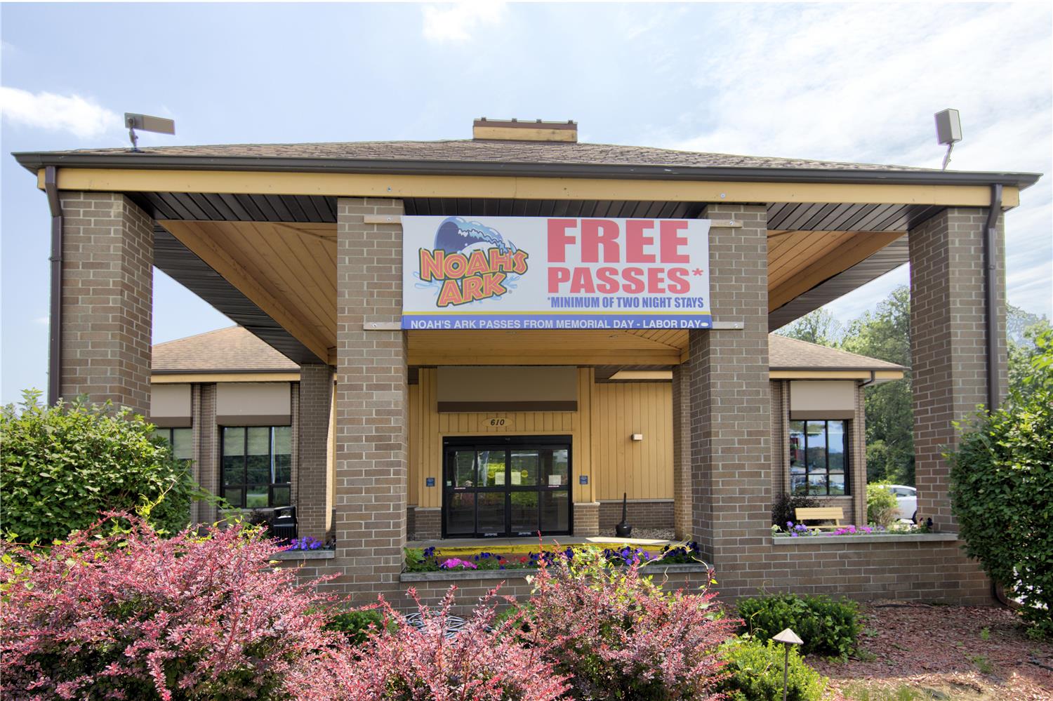 Best Western Ambassador Inn & Suites 2/21
