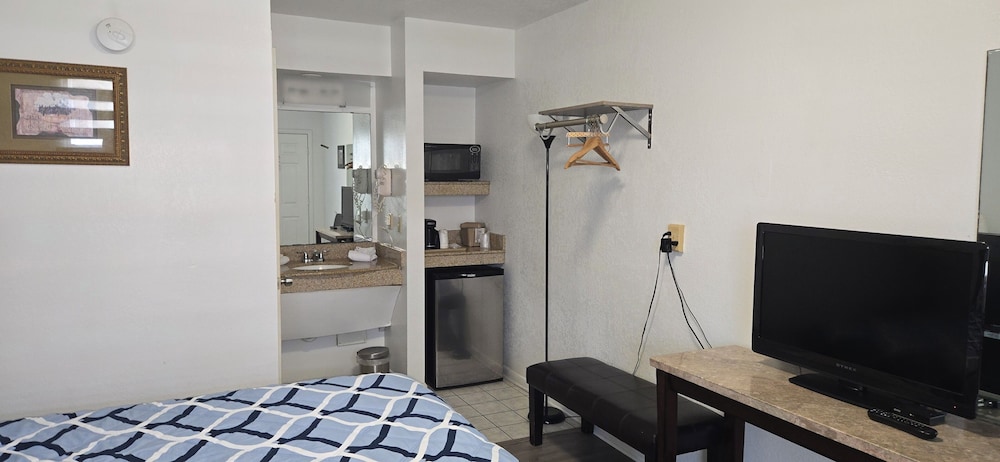 Merida Inn And Suites 30/50