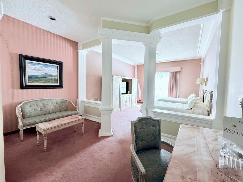 Gran Hotel Alameda 44/65