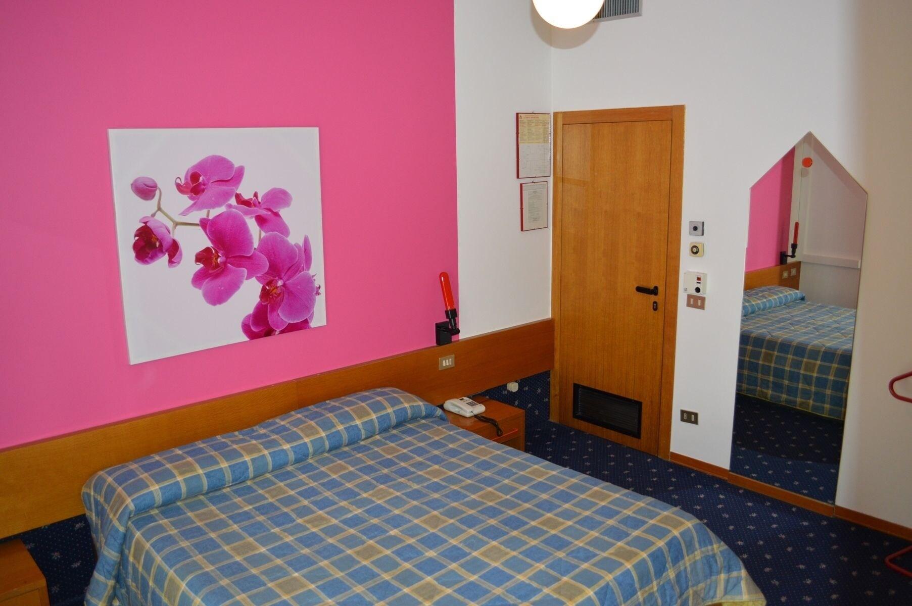 AZZURRA HOTEL 14/25