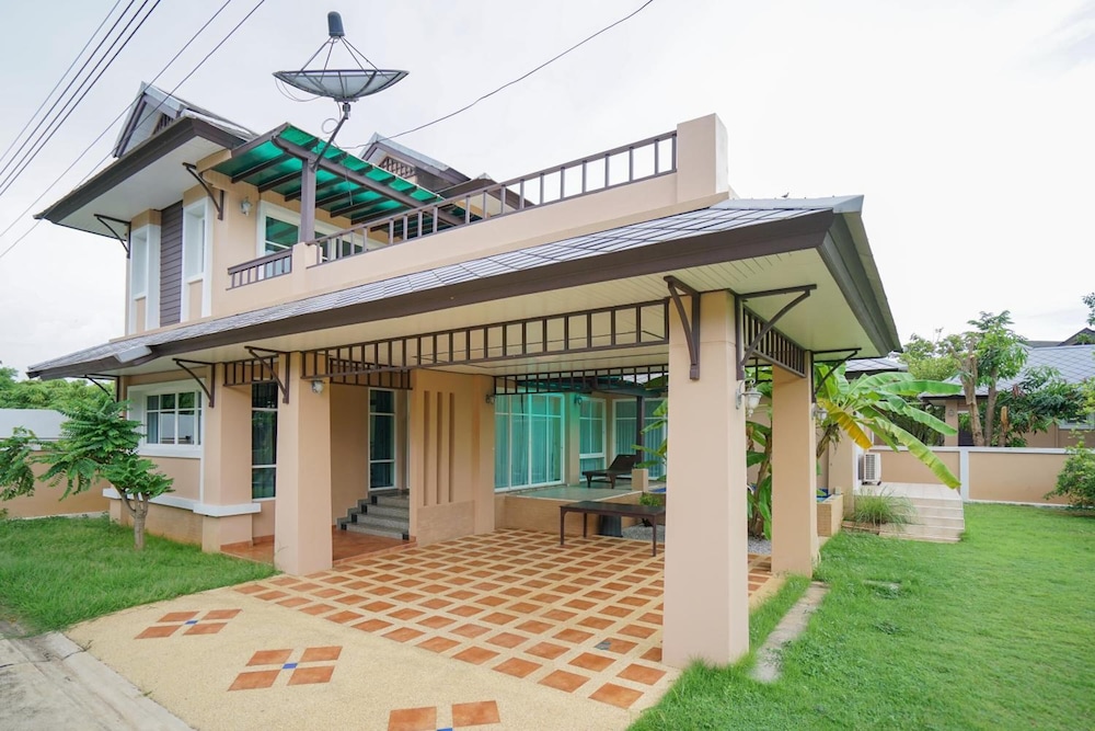 Baan Faa Talaychan Resort 4/65