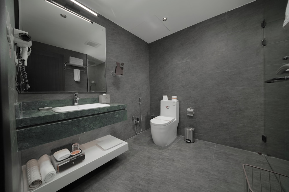 فندق مارفوليس(Marvelous Hotel) 43/47